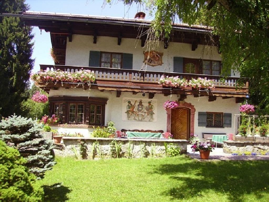 Haus Sonnenblick Hotel Байришцел Екстериор снимка