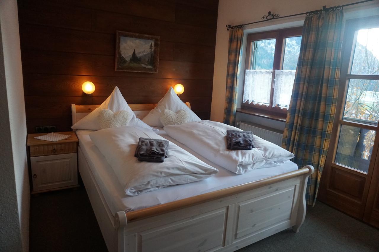 Haus Sonnenblick Hotel Байришцел Екстериор снимка